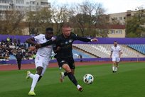 ЛНЗ — Колос, ФК ЛНЗ