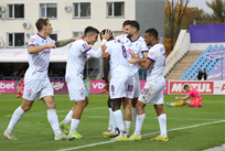 ЛНЗ — Рух, ФК ЛНЗ