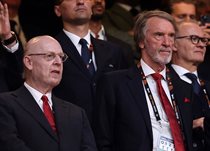 Аврам Глейзер та сер Джим Реткліфф, getty images