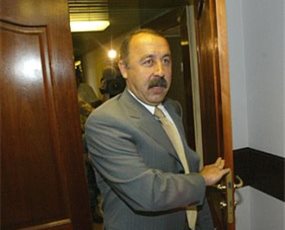 Валерий Газзаев