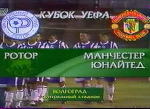 И Бекхэм такой молодой