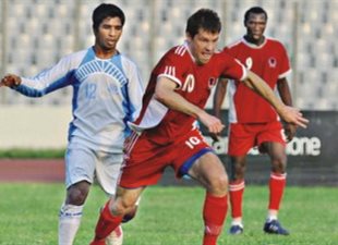 Эдуард в игре за Шейх Рассел