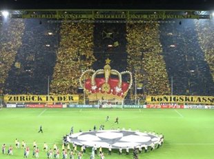 Боруссия процветает. Фото facebook.com/schwatzgelbcom