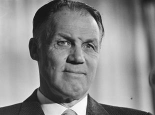 Ринус Михелс, google.com