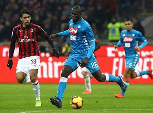Милан — Наполи: определяем фаворита противостояния
