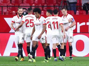 Игроки Севильи, getty images