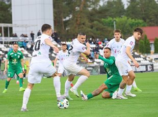 Колос — Карпати, ФК Колос