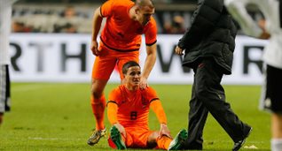 Афеллай трамировался в матче за сборную, sport1.nl