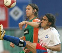 Хуан Пабло Сорин (справа) в строю и готов сыграть, kicker.de