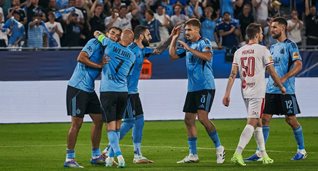 Слован Братислава — Зріньскі, skslovan.com