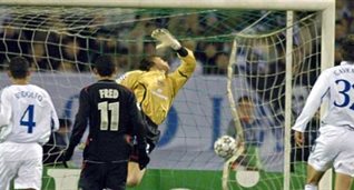 Бомба от Жуниньо, fcdynamo.kiev.ua