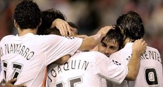 Даже со спины видно, у кого праздник, АР