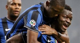 Сэмми прекрасно знал, что будет делать Барса с Интером... Фото AP 