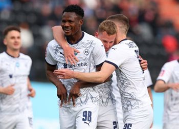 Металіст 1925 — Верес, фото ФК Металіст 1925