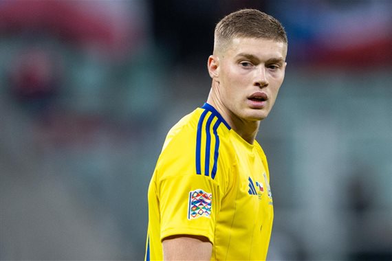 Довбик та Бондар не потрапили до заявки збірної України на матч проти Бельгії