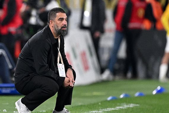 Арда Туран підписав контракт із Шахтарем — Ajansspor