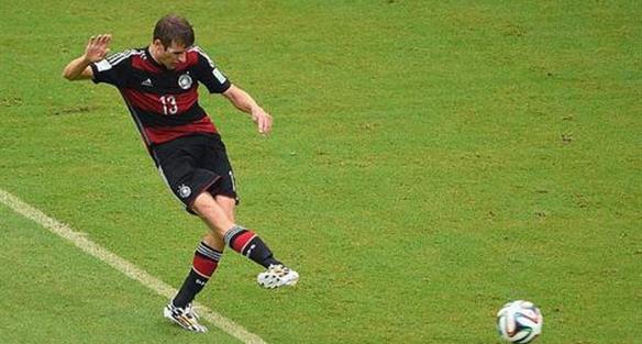 Томас Мюллер, fcbayern.de