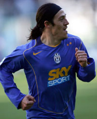 Мауро Каморанези