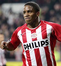 Джефферсон Фарфан, uefa.com