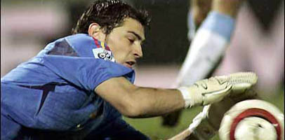 Касильяс основной для Испании