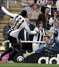 Шола Амеоби хоронит надежды ВБА, bbc.co.uk