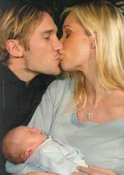 Пазик хочет в Лондон. А Шева?