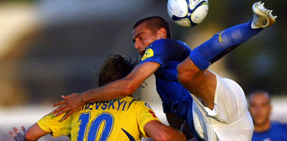 Милевский сражается с Потенцей, AFP