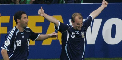 Макси Родригес и Эстебан Камбиассо - есть победа! АР