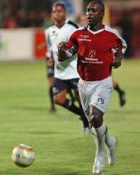 Зеедорф также принимал участие в матче, фото AP