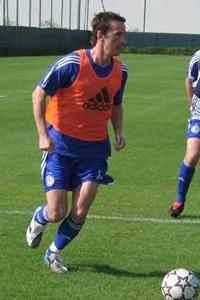 С мячом Валентин Белькевич, фото fcdynamo.kiev.ua