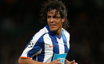 Бруну Алвеш