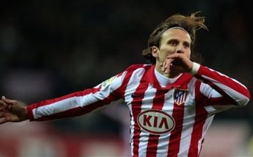 Диего Форлан, AP