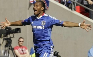 Кто ж такого парня отпустит? фото АР