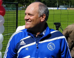 Мартин Йол, Reuters