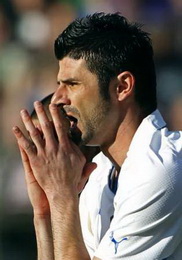 Винченцо Яквинта, Reuters