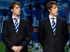 Где тут Кирилл, а где Дима, догадайтесь сами, sports.ru