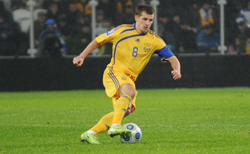 Алиев вновь забивает, фото Ильи Хохлова