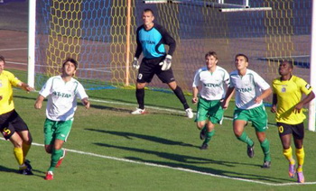 Невуче оформил дубль, фото zakarpattja.uz.ua