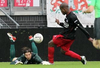 Гийон Фернандес открывает счет, fcupdate.nl