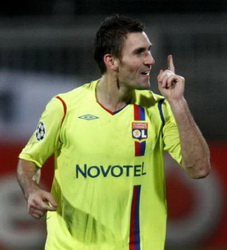 Лучше поздно, чем никогда, считает Ревейер - Reuters