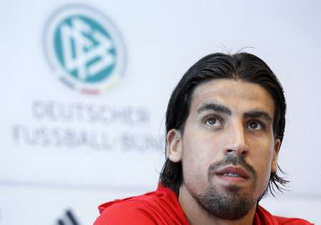 Храбрец Хедира, Reuters