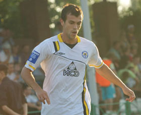 Алексей Годин сделал хет-трик, фото ФК Металлург Д