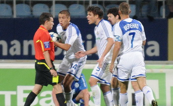 Швецов рассудит Металлист и Шахтер, фото Ильи Хохлова, Football.ua