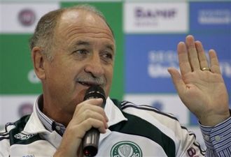 Луиш Фелипе Сколари, AP