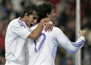 Ван Нистельрой и Рауль, goal.com