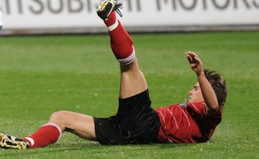 Металлург никак не может встать на ноги, фото Ильи Хохлова Football.ua