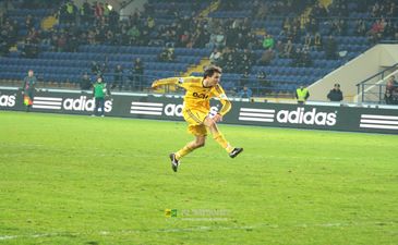 и так три раза, фото ФК Металлист