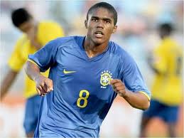 Дуглас Коста, hiblogger.net