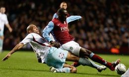 поломали, AP Photo