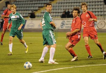 Пенальти, удаление - что еще нужно для зрелища? фото  www.vorskla.com.ua